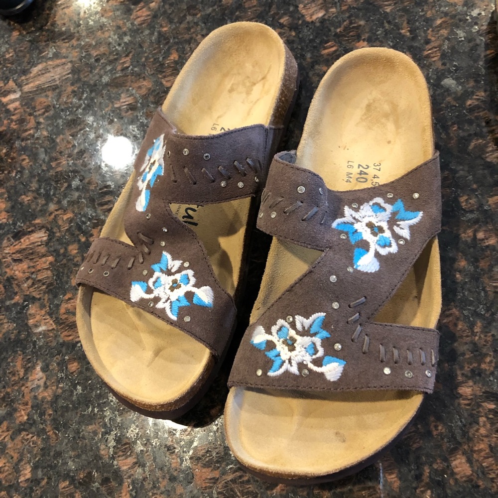 SOLD Birkenstock sandals